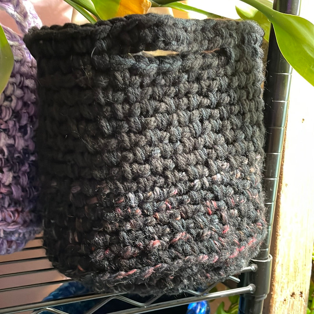 Hand-Crocheted Boho Basket: The Perfect Blend of Style and Function