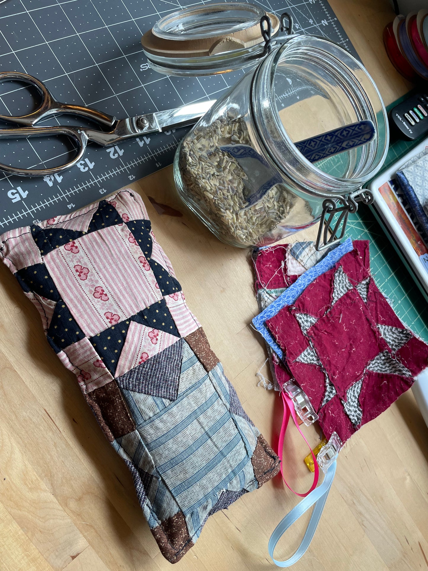 Vintage Quilt Lavender Sachet – Handmade Drawer Freshener or Ornament