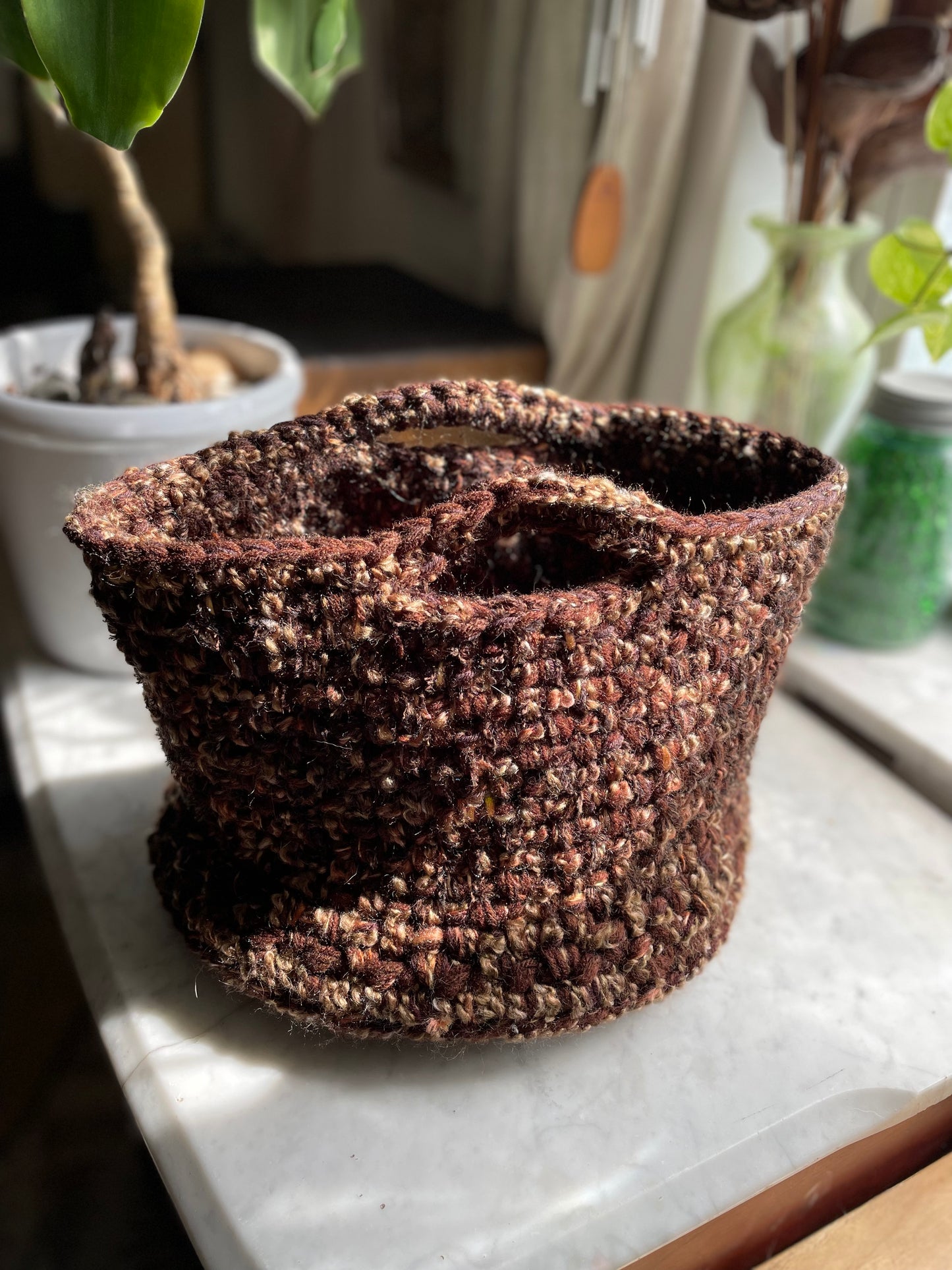 Hand-Crocheted Boho Basket: The Perfect Blend of Style and Function