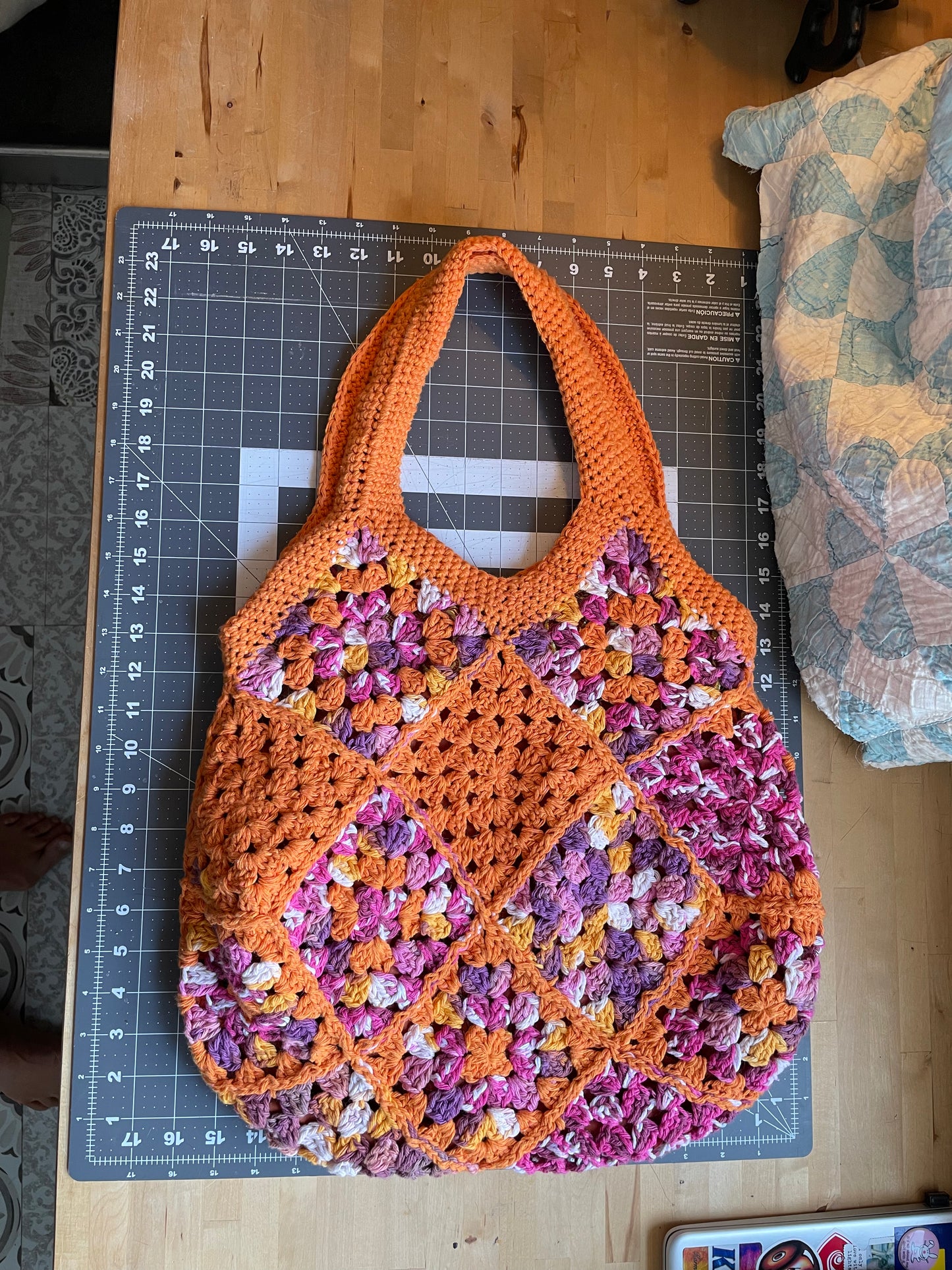 🧡🌺🌸🌻🧡Handmade Crochet Granny Square Tote – Retro Lined Shoulder Bag (One of a Kind)