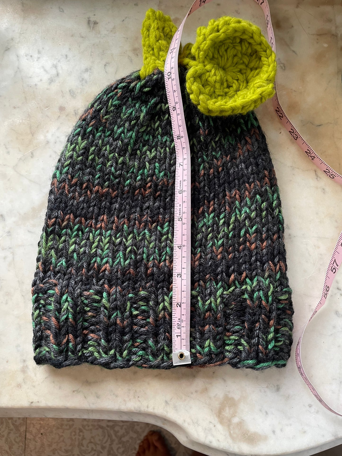 Chunky hand Knit 🎃 camo Beanie with pumpkin Stem & Leaf