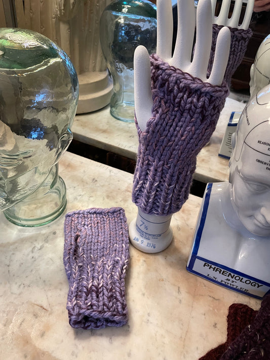 Hand  knitted lavender fingerless gloves size medium